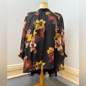 Floral swing top tunic